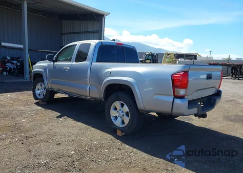 2017 Toyota Tacoma Sr5 V6 из США, поврежденный, VIN 5TFSZ5AN6HX102492